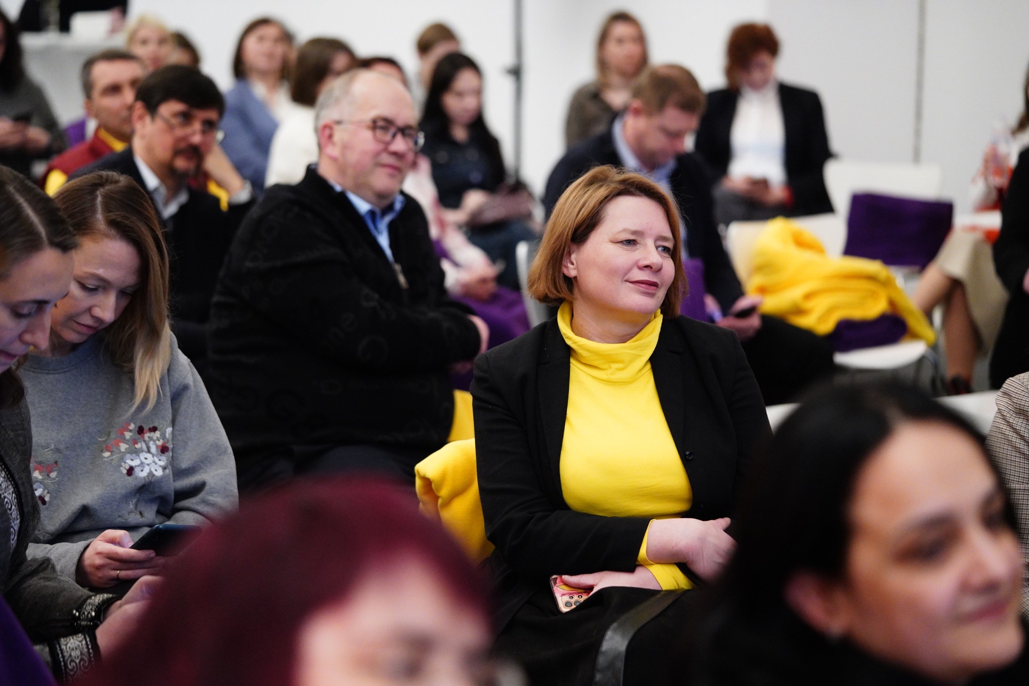 початок роботи БФ Здорові рішення для відкритого суспільства авторське право - БФ 